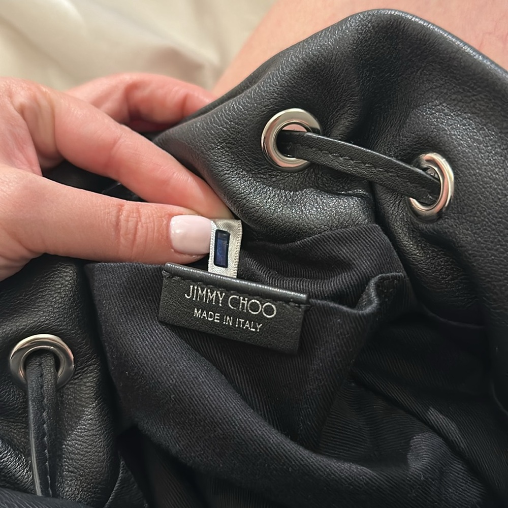 JIMMY CHOO LEATHER BUCKET BAG - Picture 7 of 8